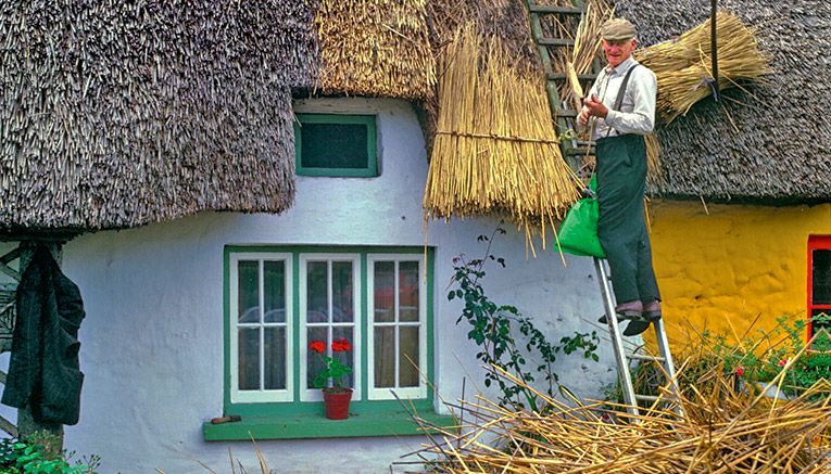 Wiri-ireland-walking-4